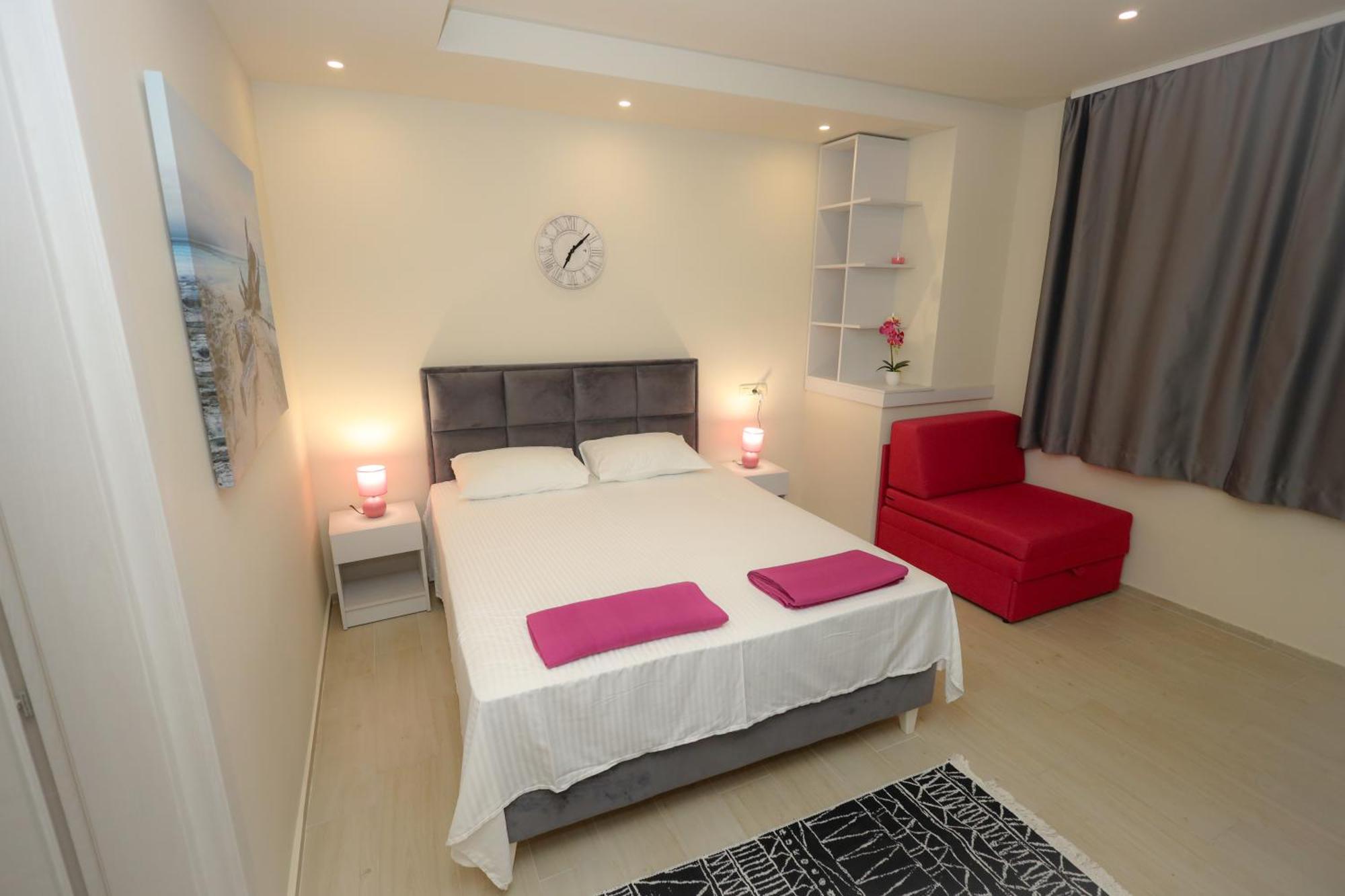 Apartments Milanovic Herceg Novi Zimmer foto