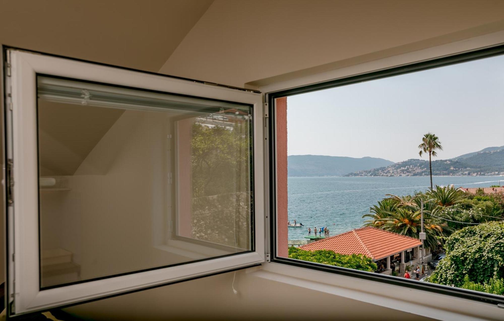Apartments Milanovic Herceg Novi Zimmer foto
